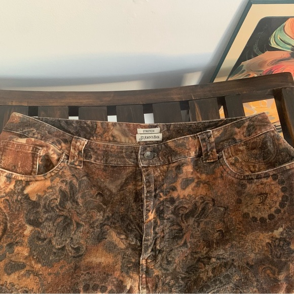 St. John’s Bay Patterned Corduroy Pants - Picture 7 of 12